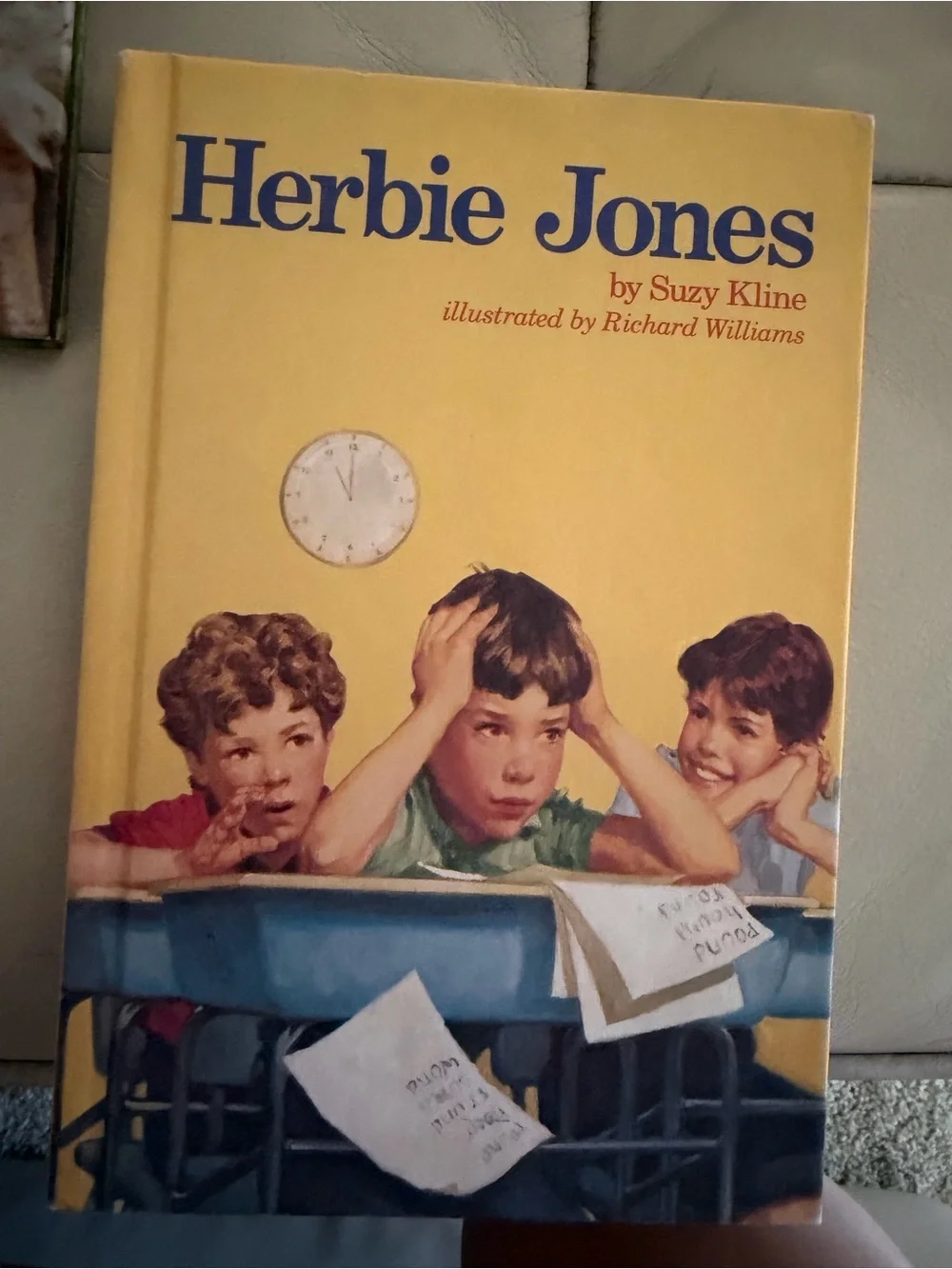 Herbie Jones by Suzy Kline - Yellow Hardcover Children's Book